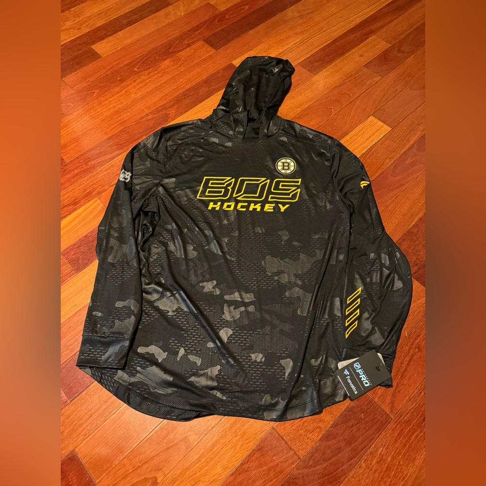 Boston Bruins Fanatics Pro Black and Yellow Camo Hockey Hoodie XL
